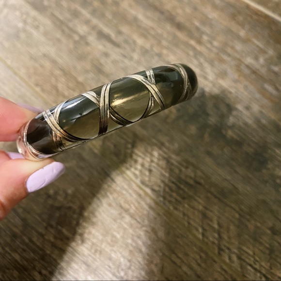 Angelique De Paris Grey Bamboo Wide Resin Bracelet Bangle Jewelry - Picture 3 of 7